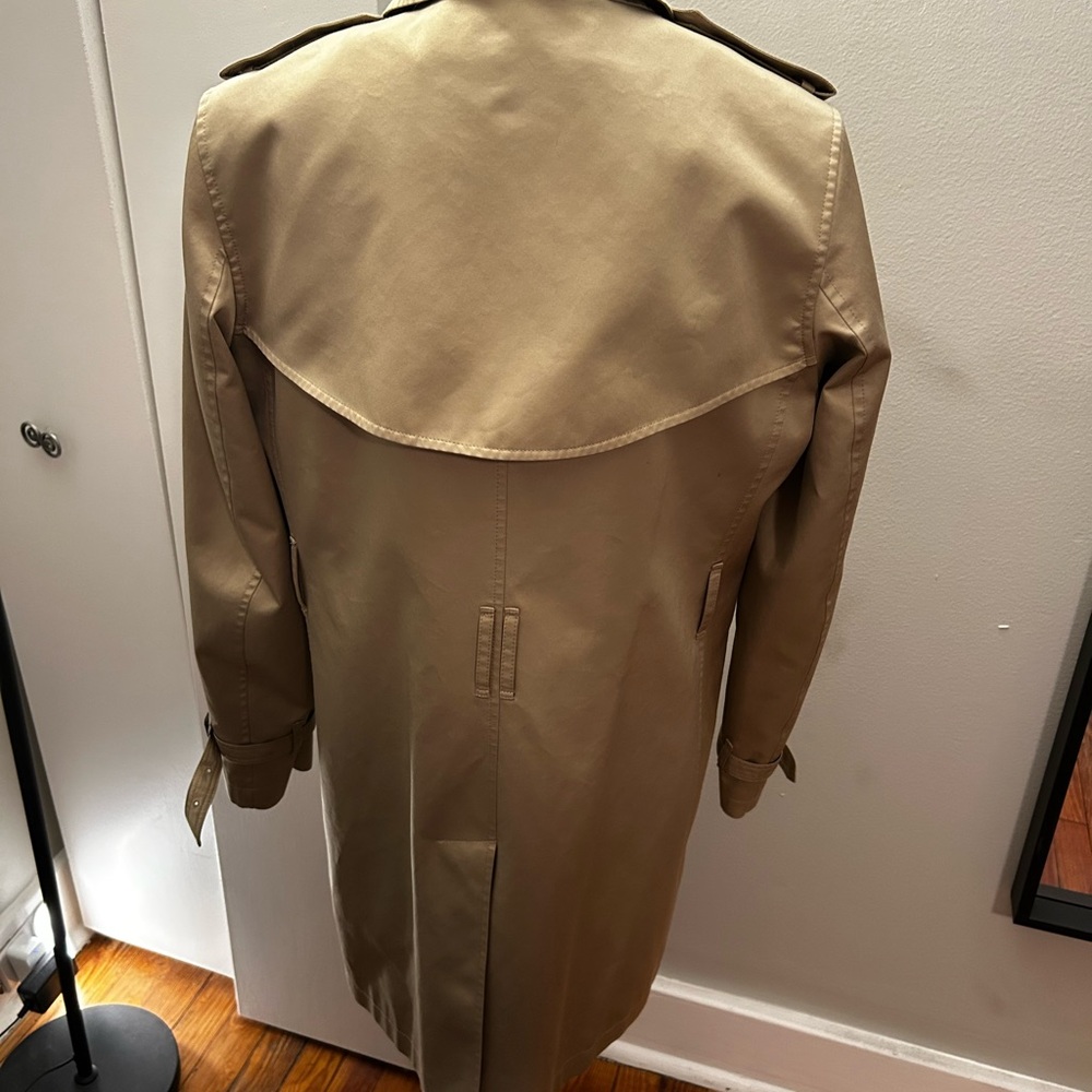 Mid-Length Burberry Brit Trench Coat Size 12 with zippered lining - Picture 6 of 16